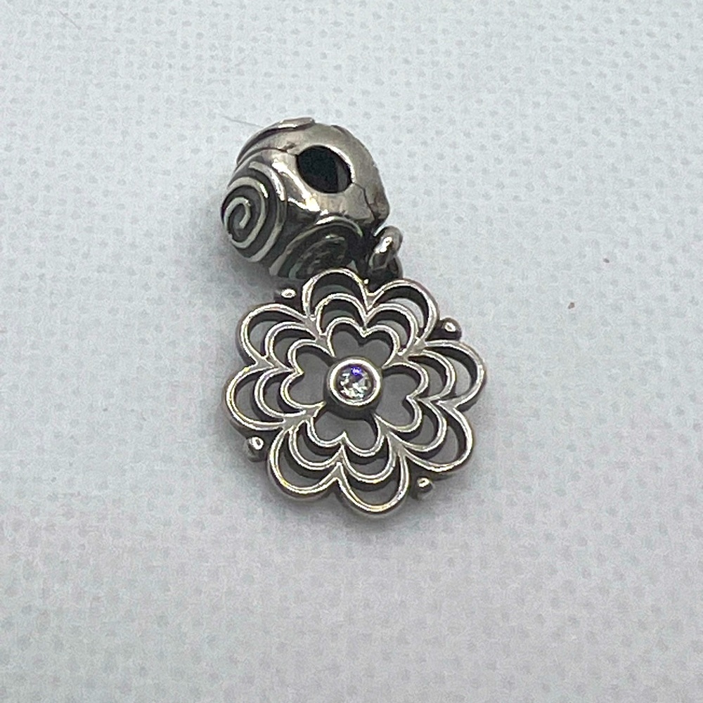 EUC Pandora 790812CZ Sterling Silver Dogwood Dangle Clip Charm w/ Clear CZ